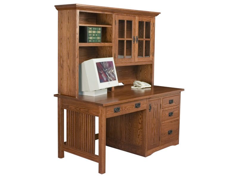 Amish Flat Top Computer Desk with Hutch