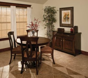 Chancellor Single Pedestal Dining Set