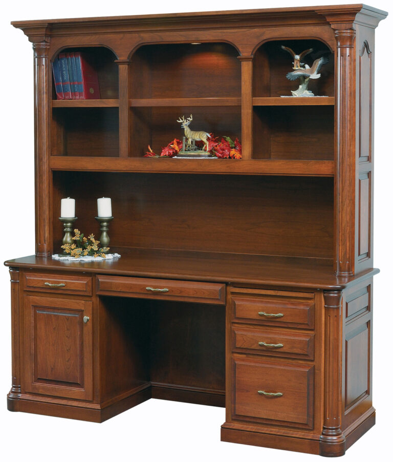 Amish Jefferson Credenza and Hutch