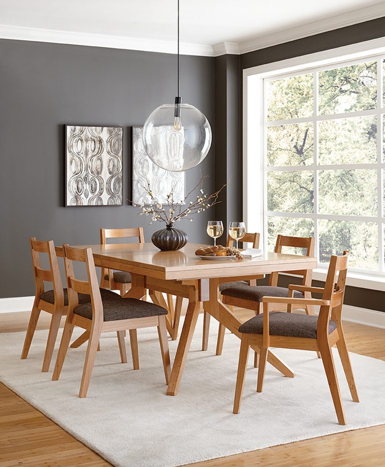 Amish Sonora Dining Collection