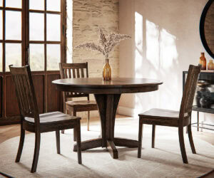 Uvalde Pedestal Table Set