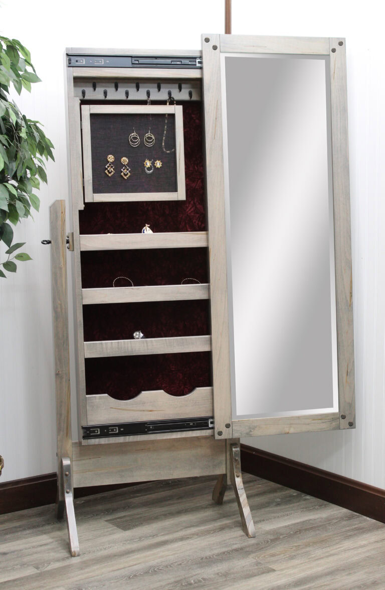 Custom Reno Jewelry Cheval Open
