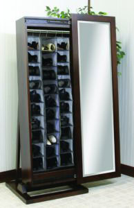 Shaker Shoe Leaner