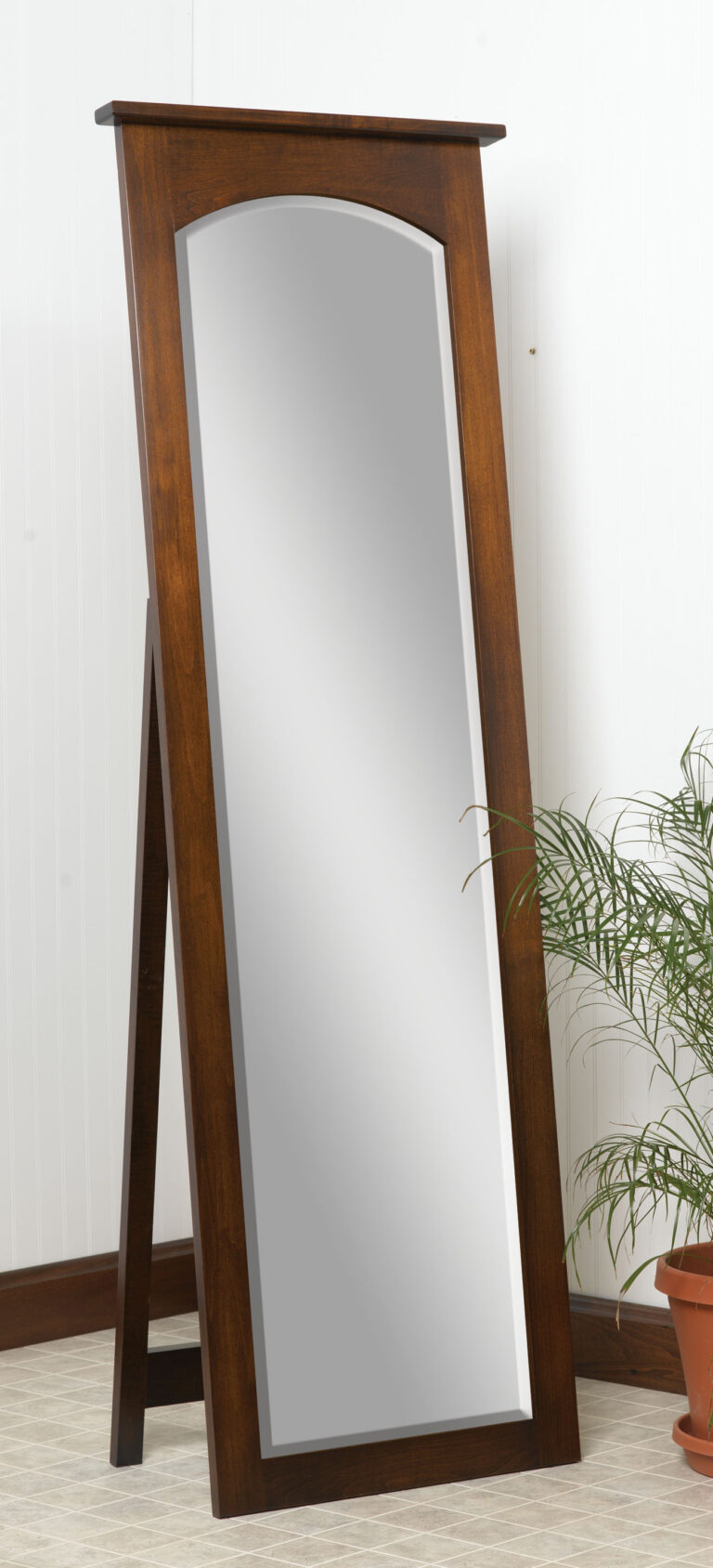 Custom Classic Shaker Leaner Mirror