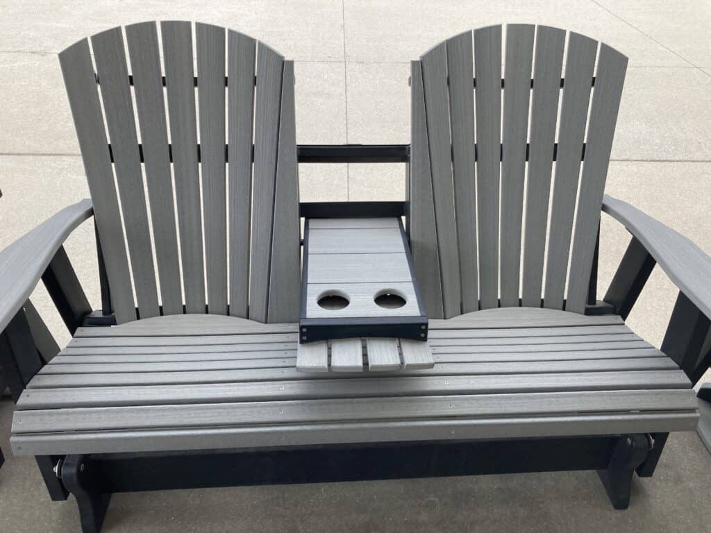 Custom 5' Classic Glider with Fold Down Cupholder